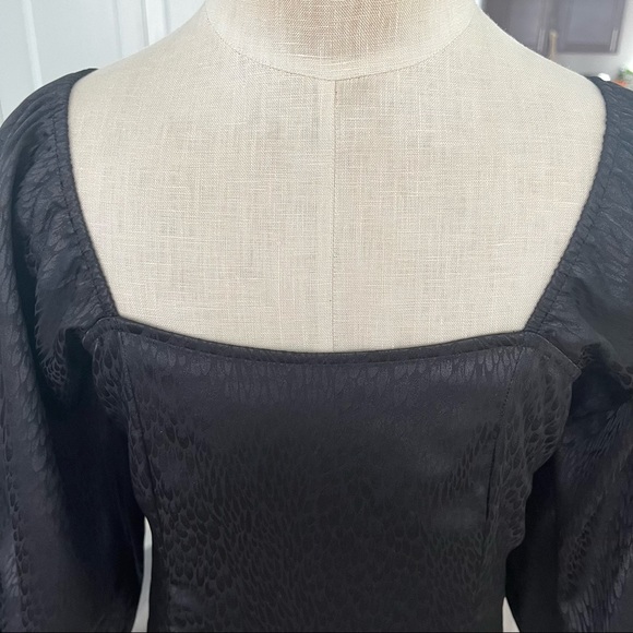 Saltwater Luxe Tenley Top - Picture 5 of 10